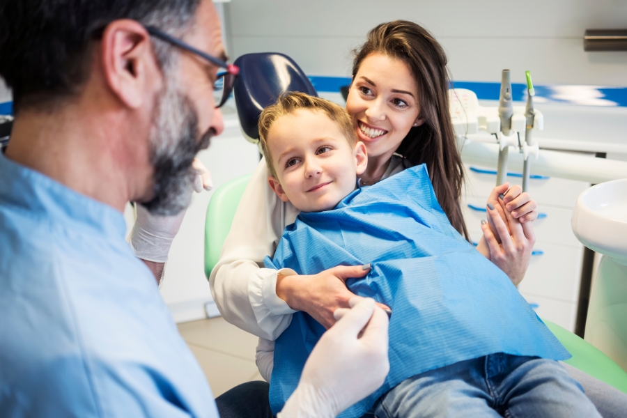 Cómo superar el miedo al dentista en niños y adultos
